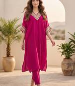 Women Dyed Regular Gotta Patti Kurta with Trousers