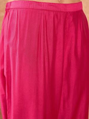 Floral Embroidered Regular Thread Work Liva Kurta with Trousers & Dupatta 3