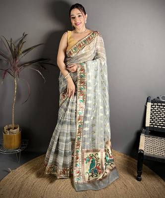 grey slub cotton blend printed saree with unstitched blouse piece. 2