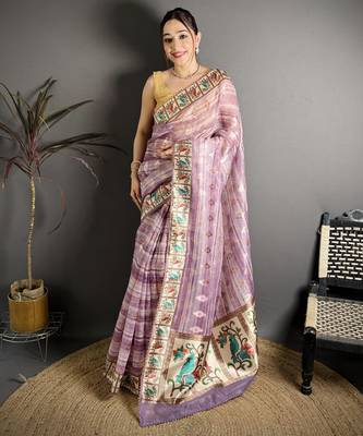 lilac slub cotton blend printed saree with unstitched blouse piece. 2