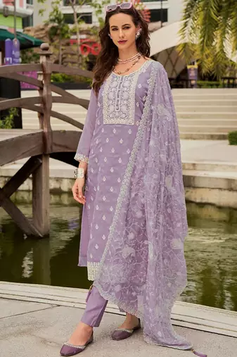 Floral Embroidered Round Neck Mirror Work Organza Kurta & Trouser & Dupatta