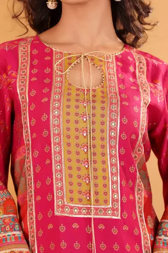 Ethnic Motifs Printed Sequinned Chanderi Silk Kurta with Trousers And Dupatta