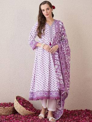 Floral Printed V-Neck Empire  Cotton Anarkali Kurta With Trouser And Dupatta 1