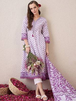 Floral Printed V-Neck Empire  Cotton Anarkali Kurta With Trouser And Dupatta 7