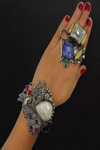 Chunky oxidized silver jewelry set |peacock bracelet & large boho statement ring