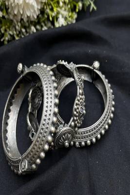 Oxidized silver bangle set of 3, tribal german silver kada 3