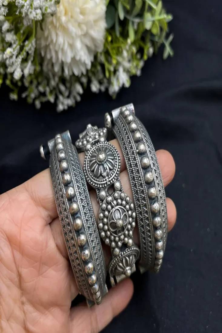 Oxidized silver bangle set of 3, tribal german silver kada