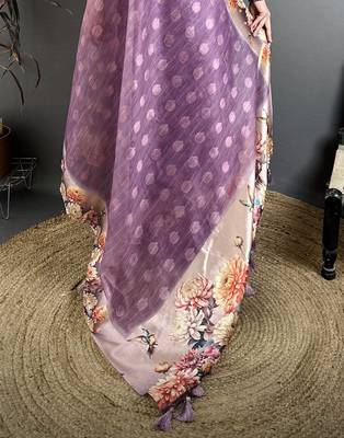 wine premium cotton blend printed saree with unstitched blouse piece. 5
