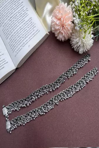 Oxidized silver ghungroo anklets: boho indian ethnic jewelry