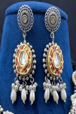 Oxidized silver indian choker set | boho kundan pearl necklace 2