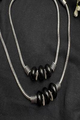 Boho black bead silver anklet | oxidized silver ankle bracelet with bells 2