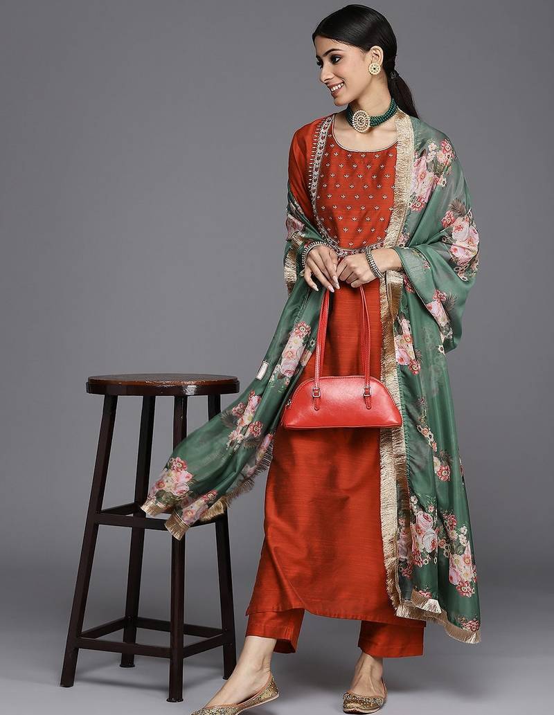 Women Maroon Yoke Embroidered Kurta with Trouser & Printed Dupatta