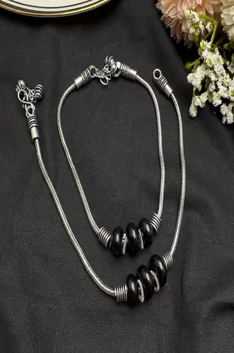 Boho black bead silver anklet | oxidized silver ankle bracelet with bells