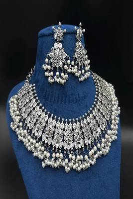 Oxidized silver choker necklace set: pearl & kundan stone indian jewelry 2
