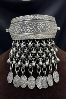 Oxidized silver chitai torque hasuli necklace – tribal indian boho choker with coin & ghungroo 2