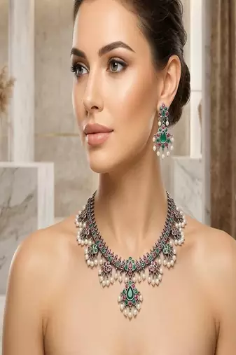 Oxidized silver indian necklace set: temple jewelry with pearl