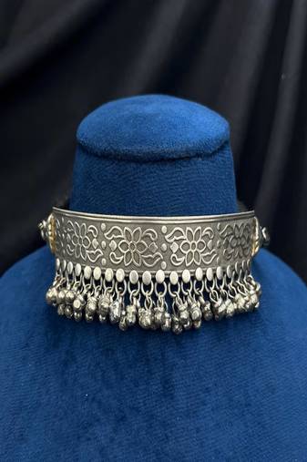 Oxidised silver torque choker necklace with ghungroo | vintage tribal boho statement jewellery