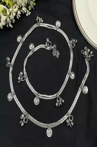 Silver oxidized kamarbandh for women, traditional indian waist belt, boho coin charm kamarpatta
