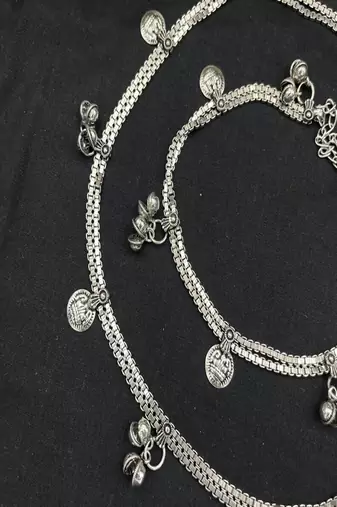 Silver oxidized kamarbandh for women, traditional indian waist belt, boho coin charm kamarpatta