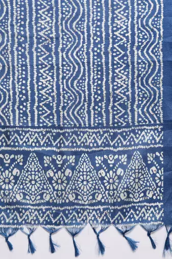 Blue Sleeveless Halter Neck Straight Republic Day Kurta with Trouser & Bandhani Printed Dupatta