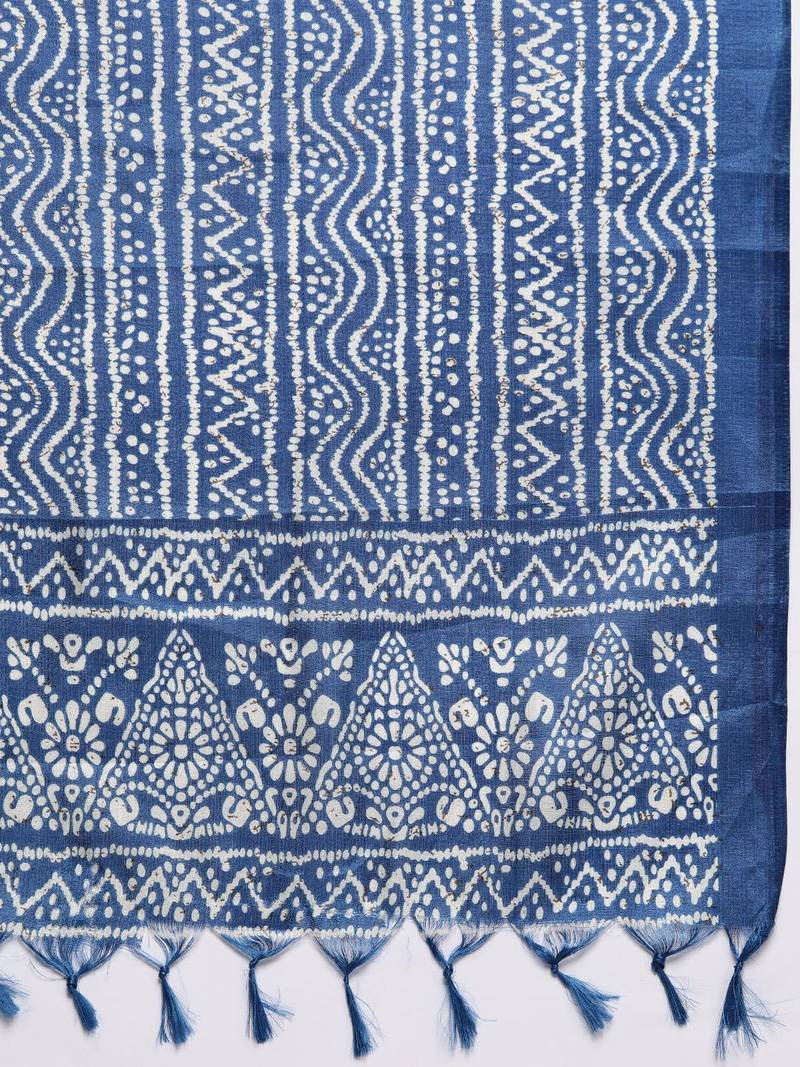 Blue Sleeveless Halter Neck Straight Republic Day Kurta with Trouser & Bandhani Printed Dupatta
