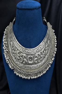 Handmade oxidized silver tone ghungroo choker|boho tribal necklace 2