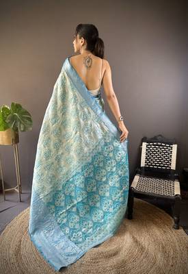 mint tissue silk blend kanjeevaram zari woven saree with unstitched blouse piece. 4