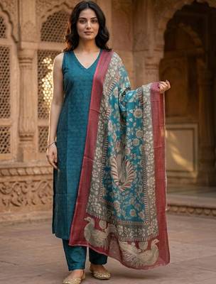 Women Regular Kurta with Trousers & With Dupatta 1