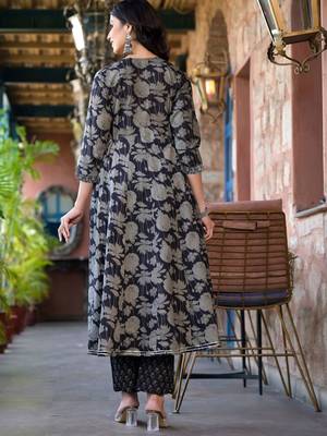 Black Floral Printed  Cotton Anarkali Kurta With Trousers & Dupatta 3