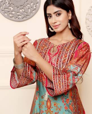Ethnic Motifs Printed Chanderi Silk Kurta With Trousers And Dupatta 7
