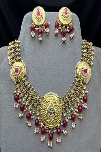 Antique gold kundan necklace set | indian bridal jewelry with pearls & red stones