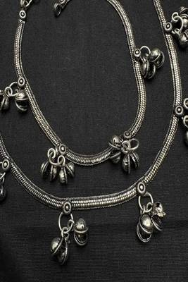 Handcrafted ghungroo silver plated anklets, oxidised brass payal with bells 3