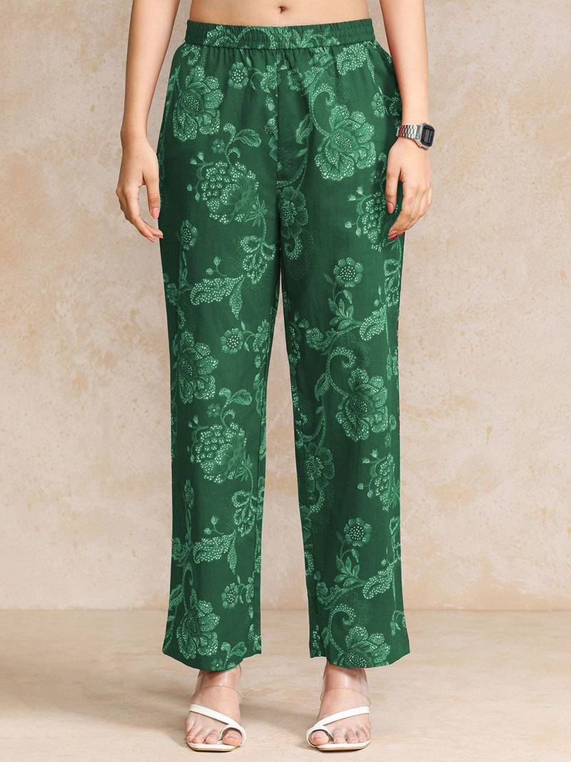 Ethnic Motifs Printed Halter Neck Sleeveless Anarkali Kurta With Trousers