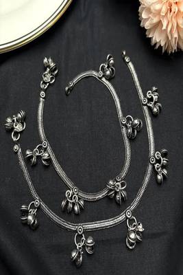 Handcrafted ghungroo silver plated anklets, oxidised brass payal with bells 4