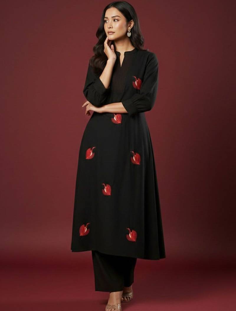 Women Ethnic Motifs Embroidered Regular Thread Work Kurta with Trousers