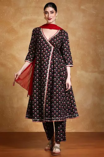 Women V-Neck Floral Printed Angrakha Kurta with Trousers & Dupatta