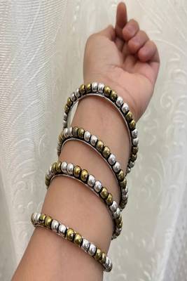 Dual tone bangle set: oxidized german silver, gold plated 4