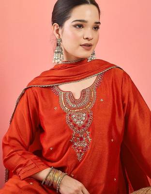 Women Ethnic Motifs Embroidered Regular Kurta with Trousers & Dupatta 2