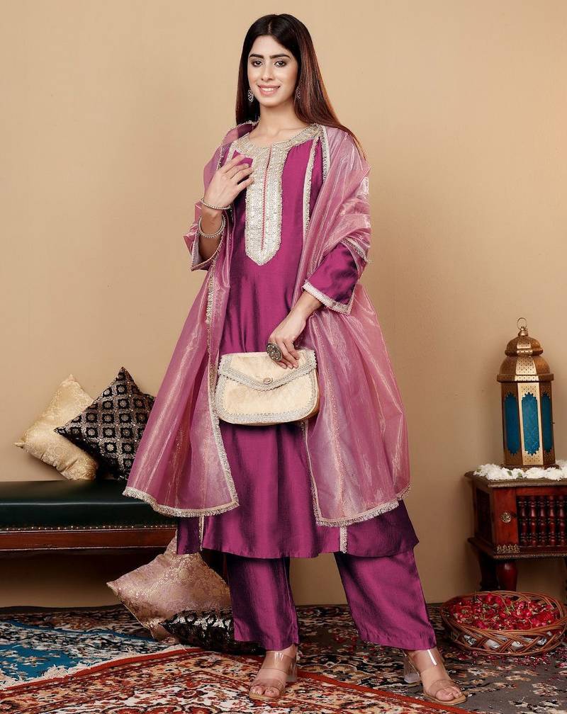 Yoke Design Regular Sequinned Kurta with Trousers & With Dupatta