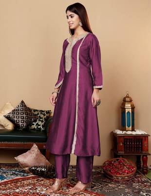 Yoke Design Regular Sequinned Kurta with Trousers & With Dupatta 3