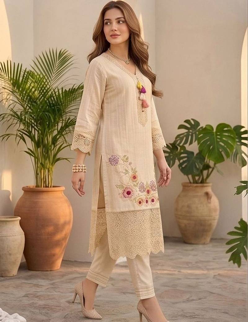 Women Floral Embroidered Regular Thread Work Pure Cotton Kurta with Trousers & With Dupatta