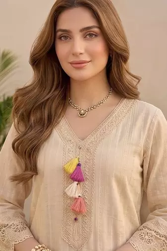 Women Floral Embroidered Regular Thread Work Pure Cotton Kurta with Trousers & With Dupatta