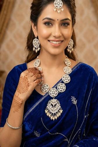 Kundan choker set: indian bridal jewelry with pearls