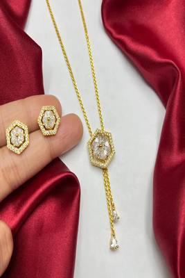 Gold hexagon diamond necklace and stud earrings set 4