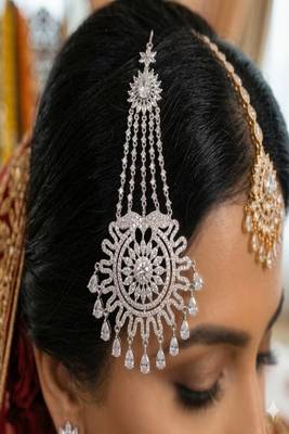 Silver-finished bridal passa  zircon studded jhumar hair jewelry for weddings 1