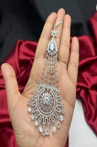 Silver-finished bridal passa  zircon studded jhumar hair jewelry for weddings