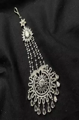 Silver-finished bridal passa  zircon studded jhumar hair jewelry for weddings