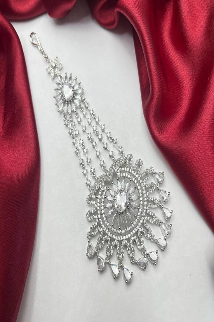 Silver-finished bridal passa  zircon studded jhumar hair jewelry for weddings