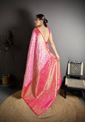 rani kanjeevaram silk blend zari woven saree with unstitched blouse piece. 4