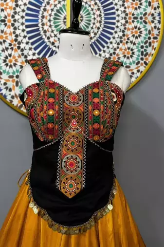 Yellow Rayon Navratri Lehenga Choli | Garba & Dandiya Outfit with Black Embroidery Sleeveless Sweetheart Neckline